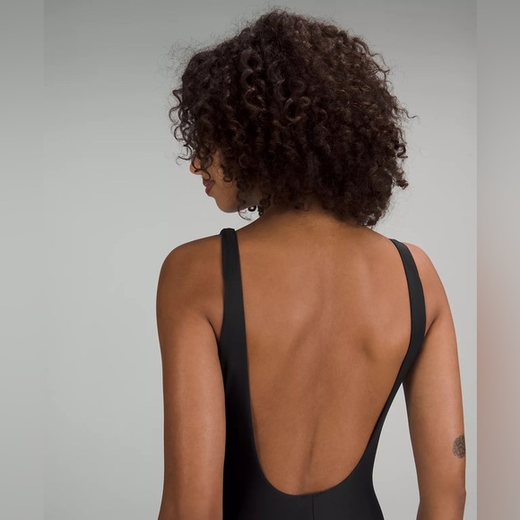 NWT Lululemon Waterside Scoop One-Piece Black size 6 8 - Picture 8 of 11